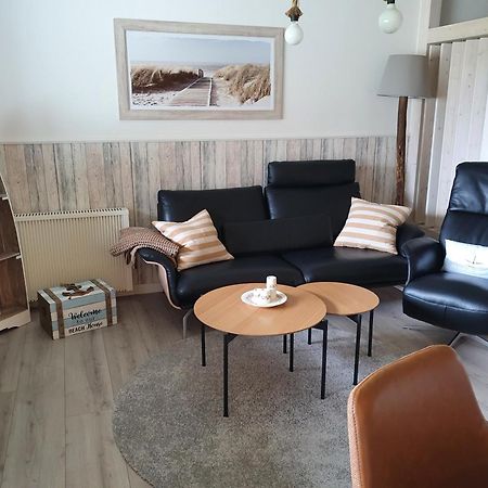 Beachhouse Brösum Екстериор снимка